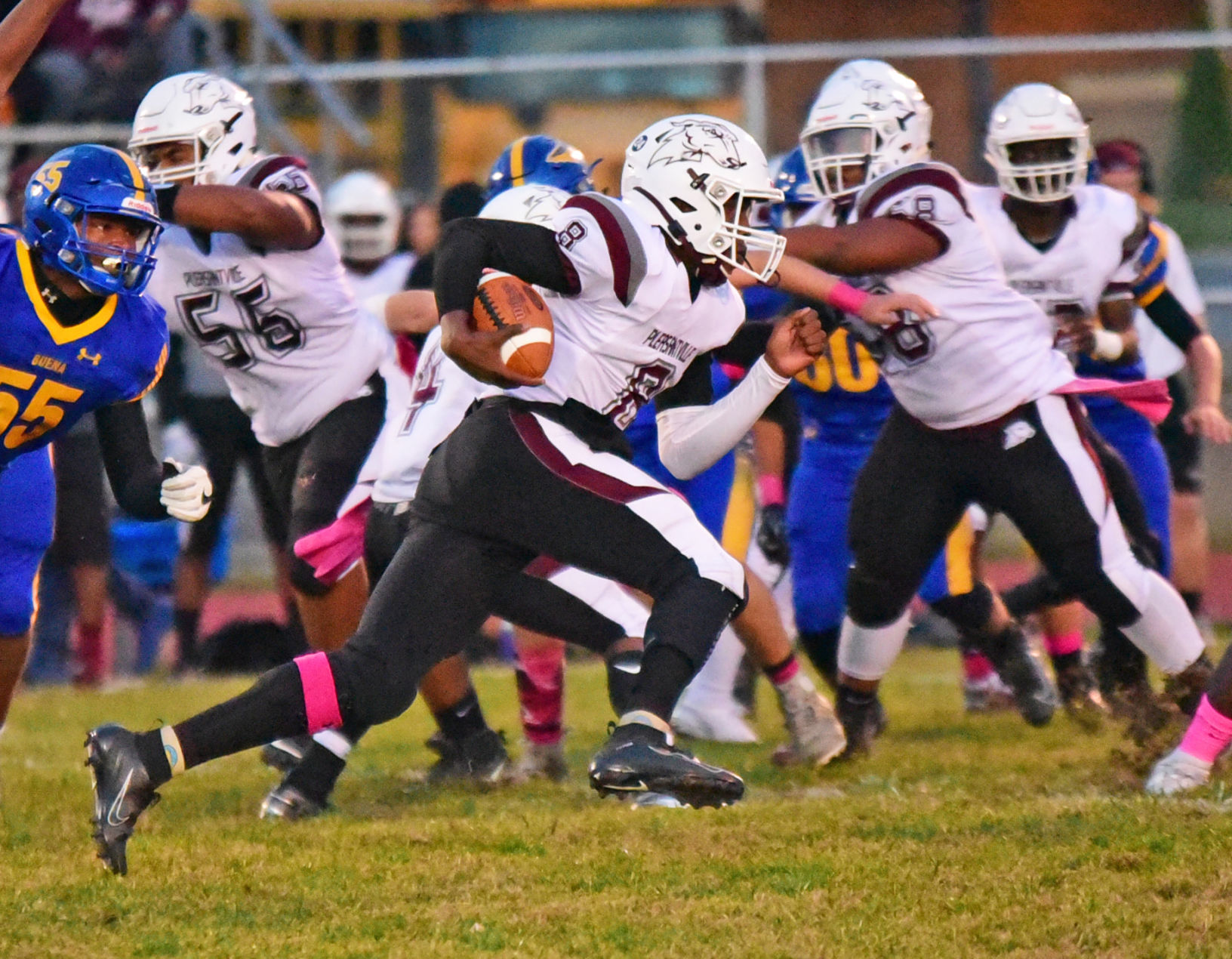 102619_spt_buenafootball 1.jpg